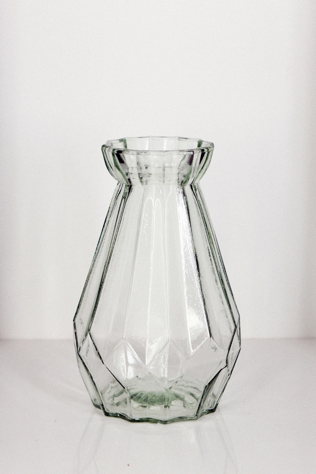 GLASS GLASSES GLAS GLASSWARE GLASSWARES VASE VASES FLOWER FLOWERS FLORAL FLORALS FLORIST FLORISTS CYL CYLS CYLINDER CYLINDERS PLAIN PLAINS 100X220MMH 100X220MMHS SHAPES SHAPE COTTAGE COTTAGES MOULDED MOULDEDS RIBBED RIBBEDS BELLY BELLIES BELLIE RUSTIC RUSTICS THICK THICKS MACHINE MACHINES JAR JARS DIAMOND DIAMONDS RIB RIBS