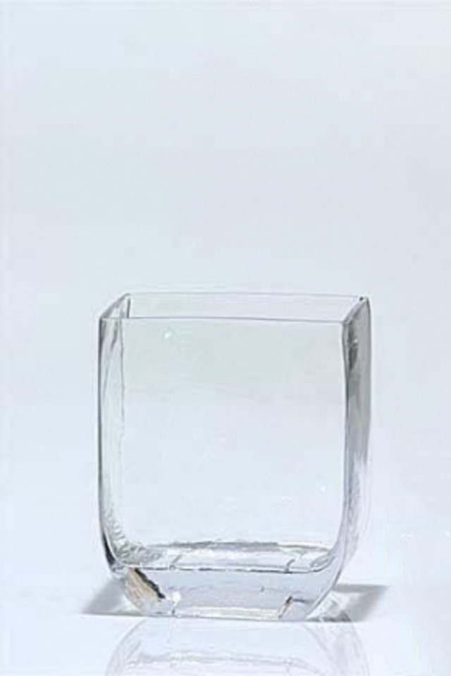 GLASS GLASSES GLAS GLASSWARE GLASSWARES VASE VASES FLORIST FLORISTS FLOWER FLOWERS FLORAL FLORALS SQUARE SQUARES RECTANGLE RECTANGLES TABLE TABLES SMALL SMALLS GENTLE GENTLES 13X9X12CMH 13X9X12CMHS SHAPES SHAPE MEDIUM MEDIA CURVE CURVES CURF RECTNGLE RECTNGLES