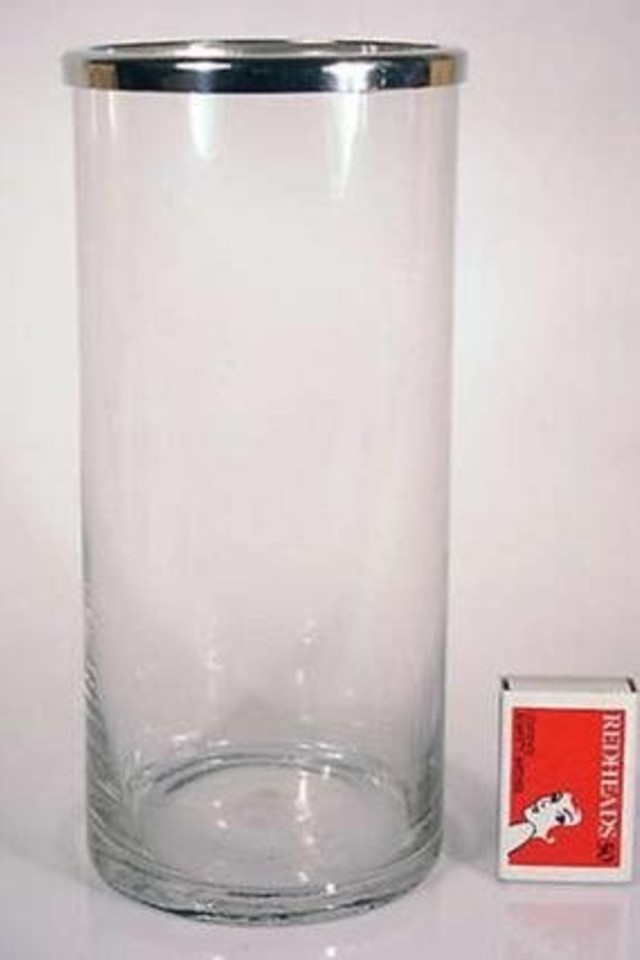 VASE VASES CONTAINER CONTAINERS METAL METALS WARE WARES URN URNS TIN TINS EPNS EPN RING RINGS 102MM 102MMS ID IDS METALWARE METALWARES